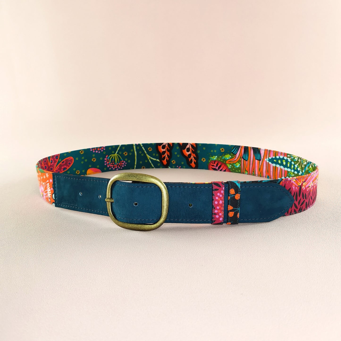 Ceinture en cuir et tissu