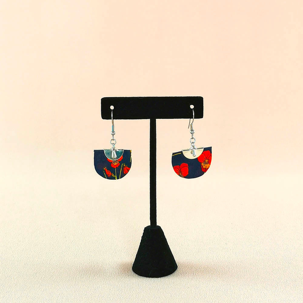 Boucles d’oreilles demi-lune en tissu