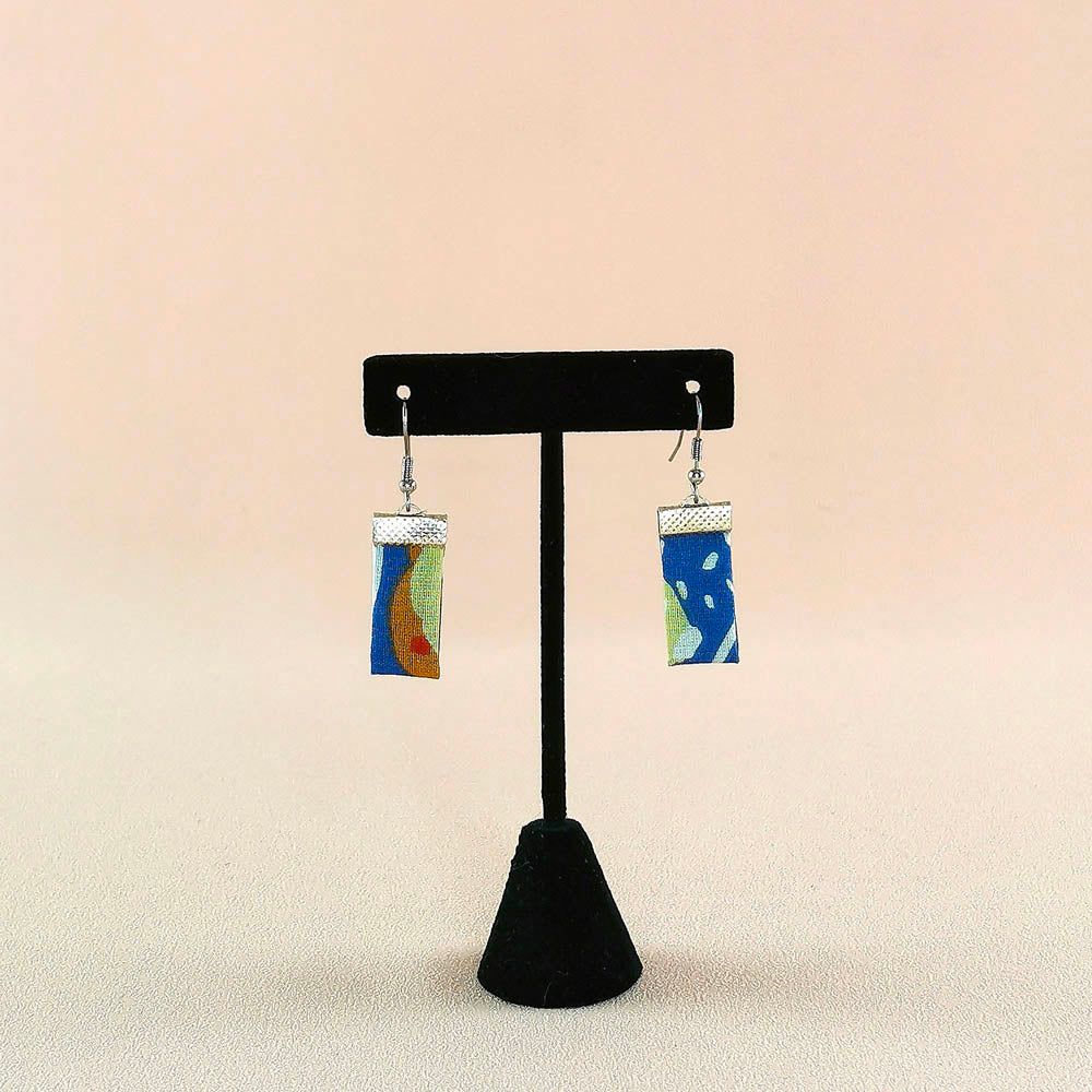 Boucles d’oreilles rectangles en tissu