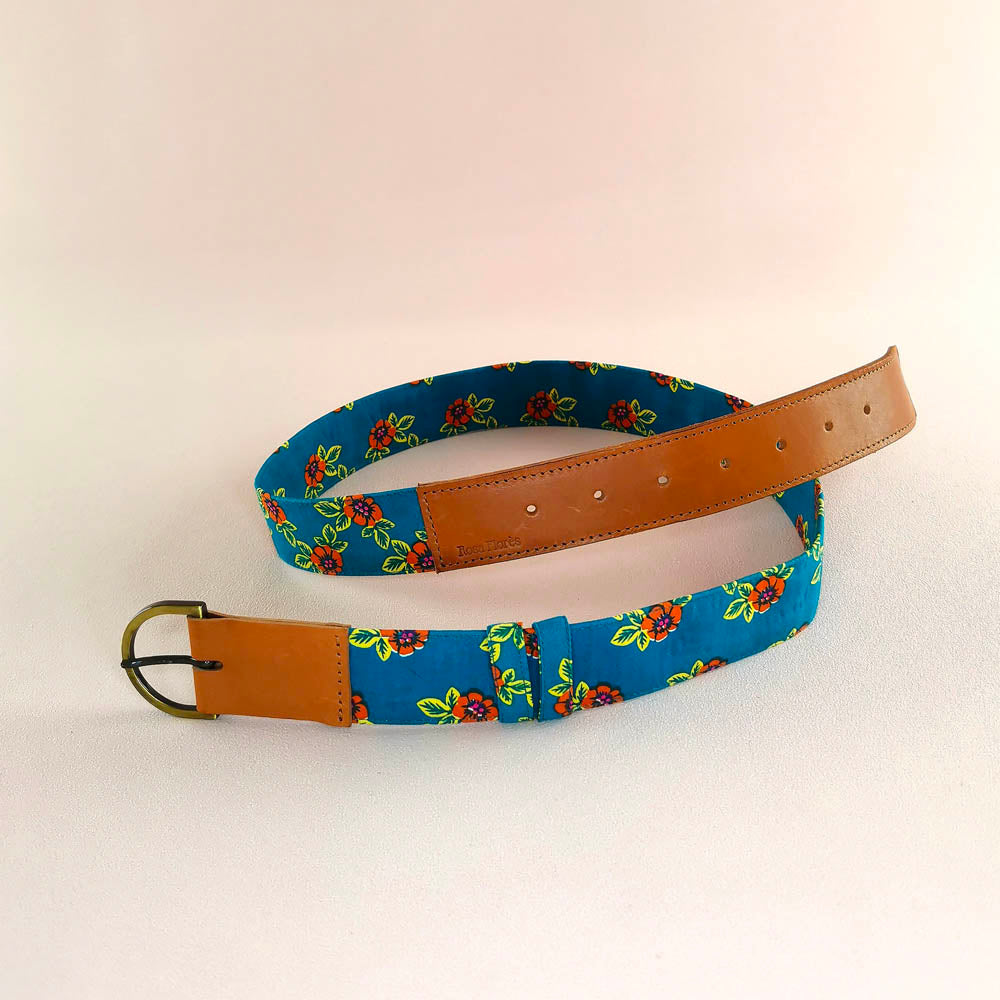 Ceinture en cuir et tissu