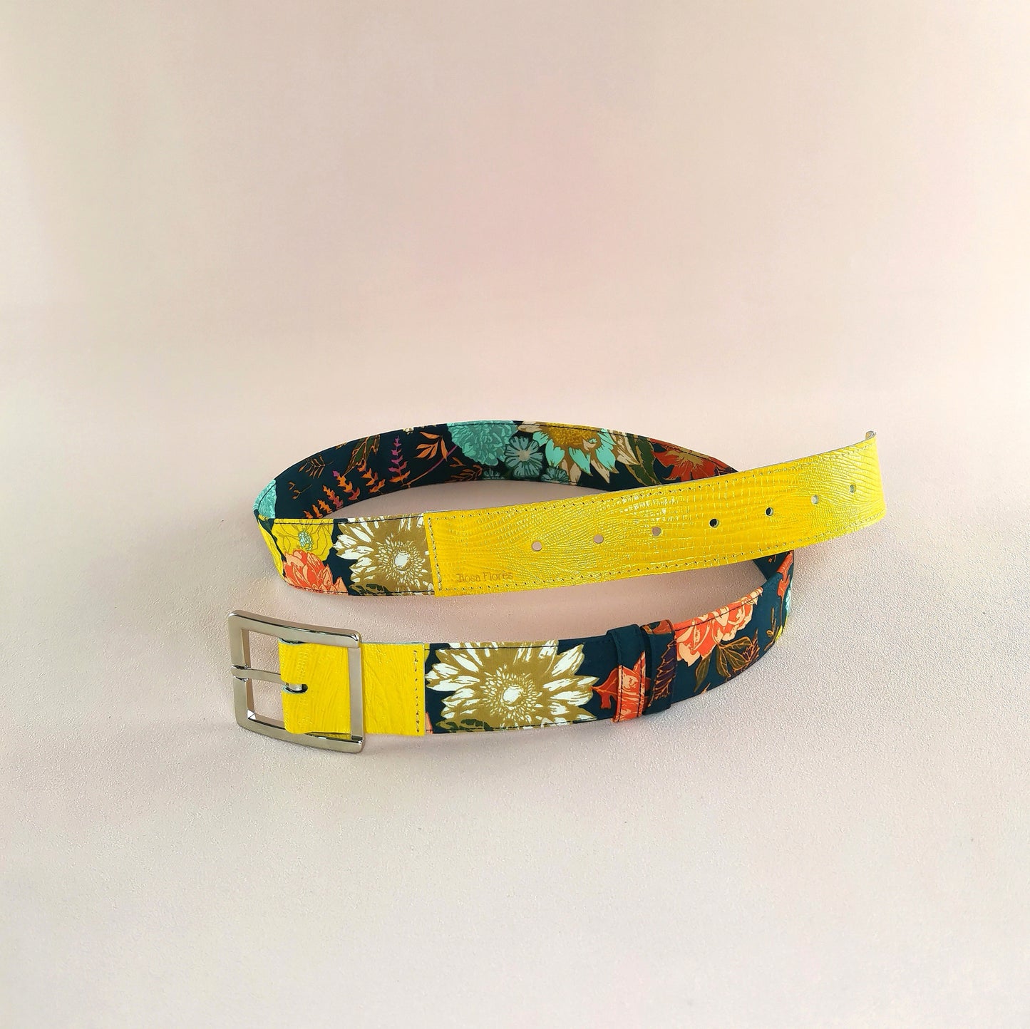 Ceinture en cuir et tissu