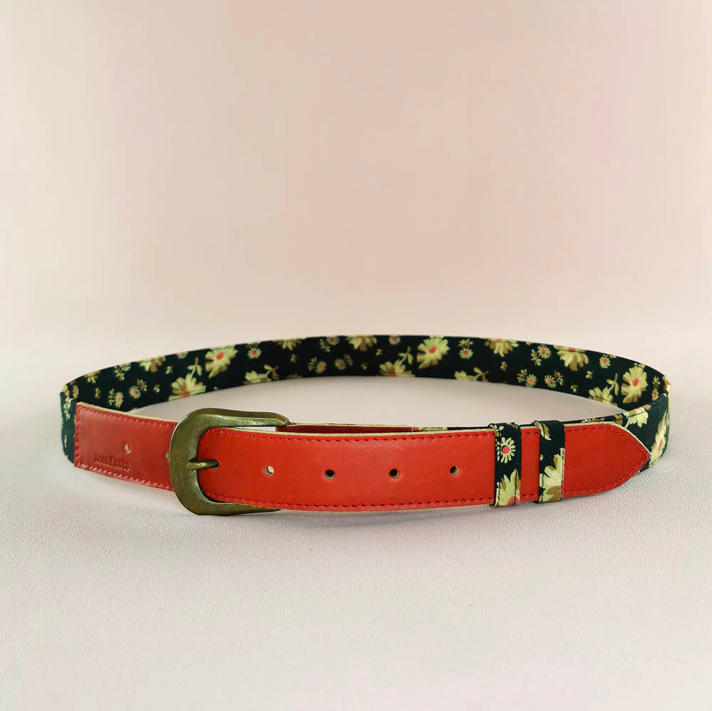 Ceinture en cuir et tissu