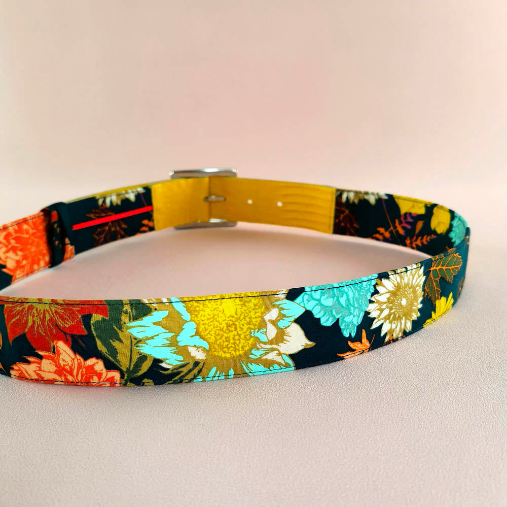 Ceinture en cuir et tissu