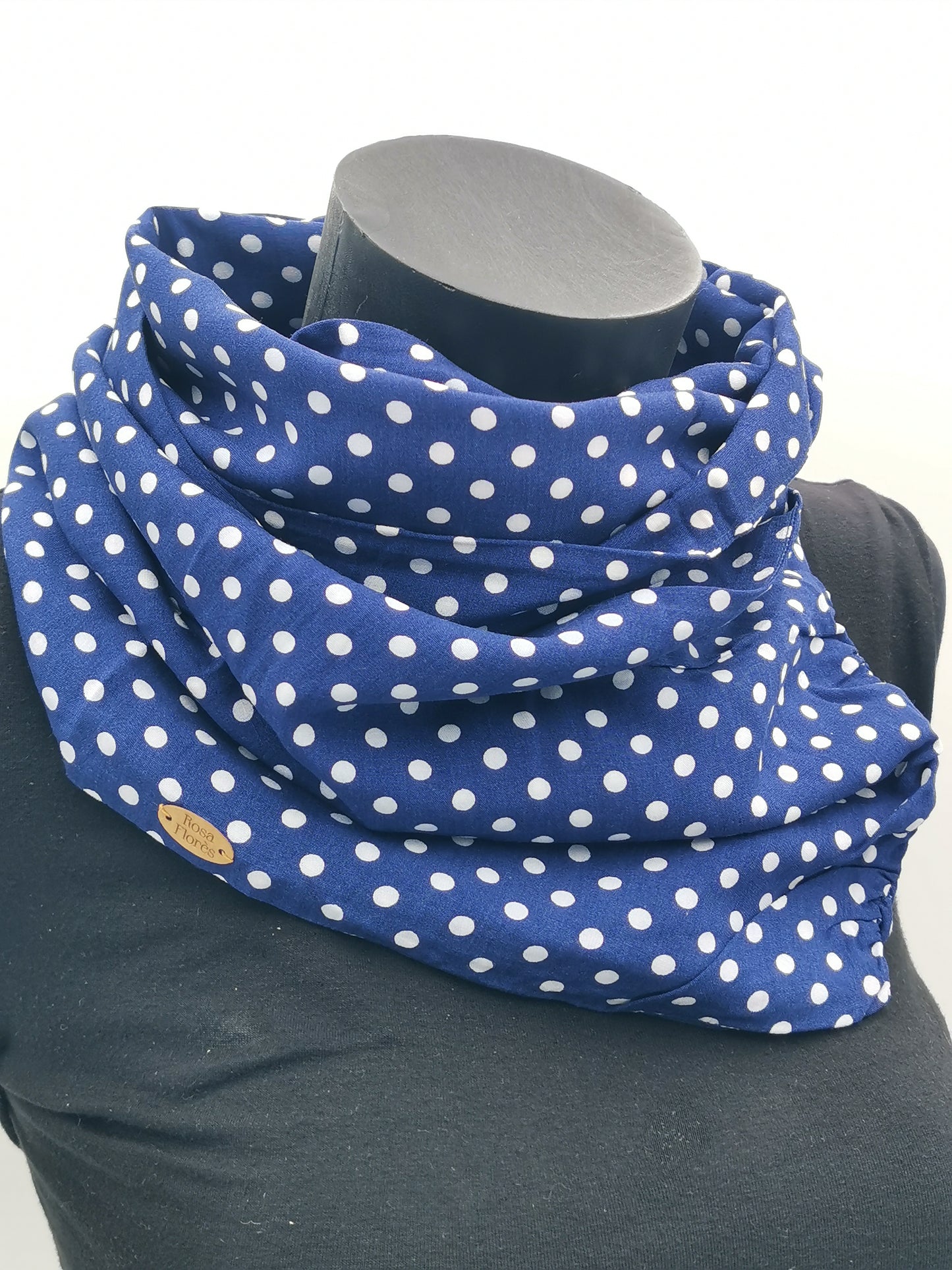 Foulard à pression en viscose